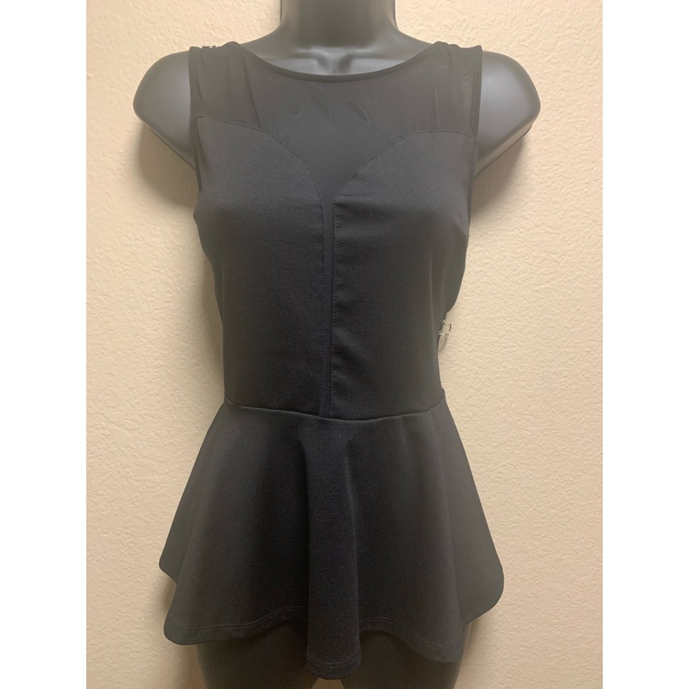 Black sleeveless top Size 2XL 🖤